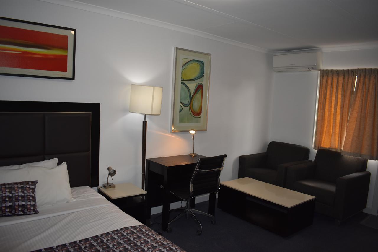 Roundhouse Motel Peterborough Luaran gambar