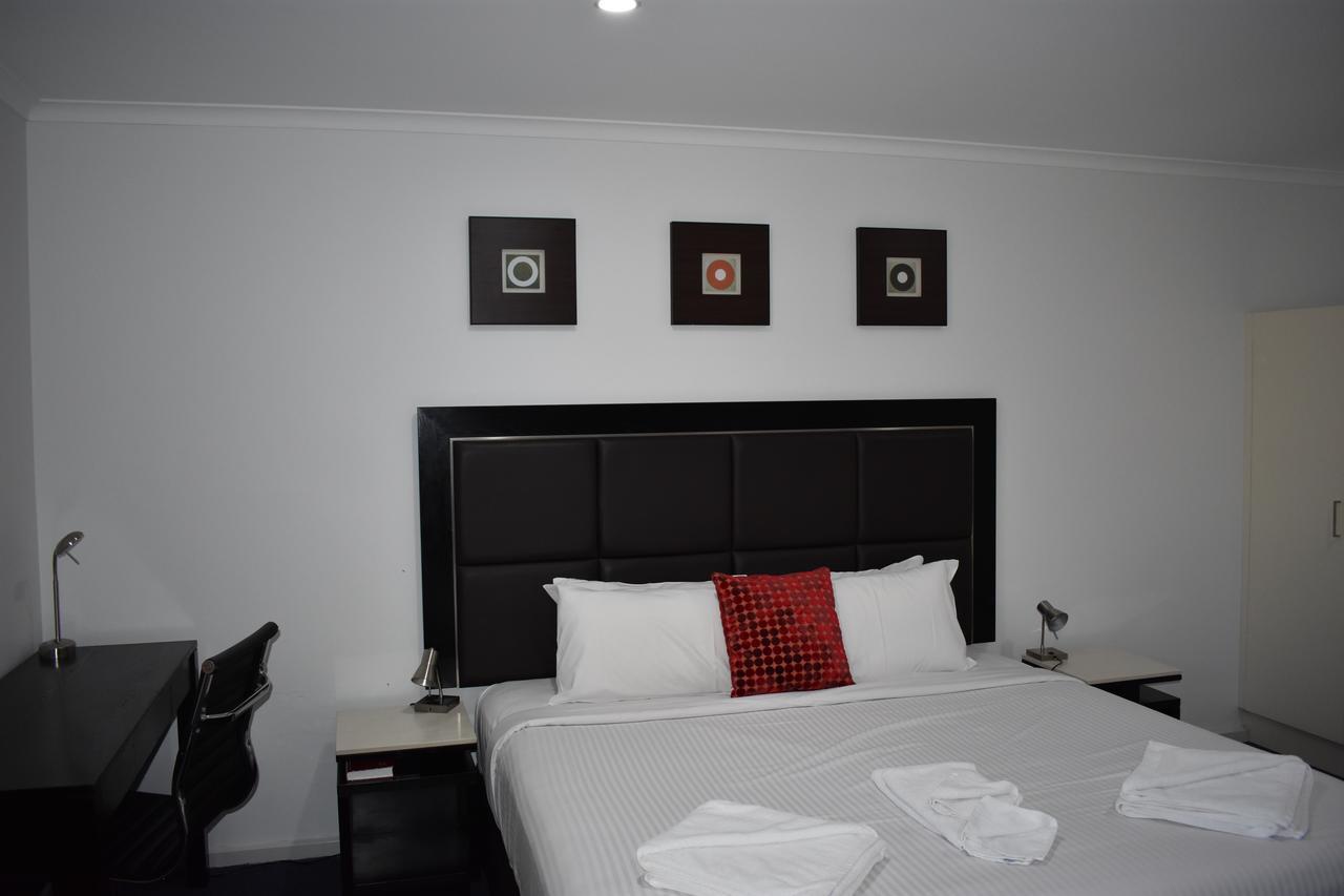 Roundhouse Motel Peterborough Luaran gambar
